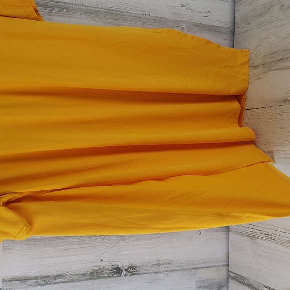 Daisy oversized mango yellow beach cover up side split top dress Size Small NWT - Picture 3 of 7